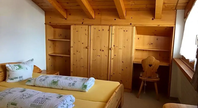 Hotel Reich-Präz, Buchen Sie Hotel Cazis 
