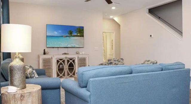 Coastal Oasis, Забронировать Дом для отпуска Отели Порт-Сент-Джо с бассейном, рядом с Пляж Сент-Джо, Бассейн