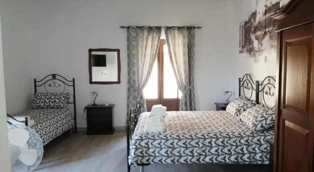 Bed And Breakfast Polizzi House