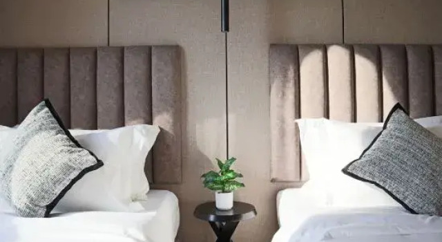Четырёхместный люкс с 2 комнатами The SIGAR Hotel at Sutera Bay