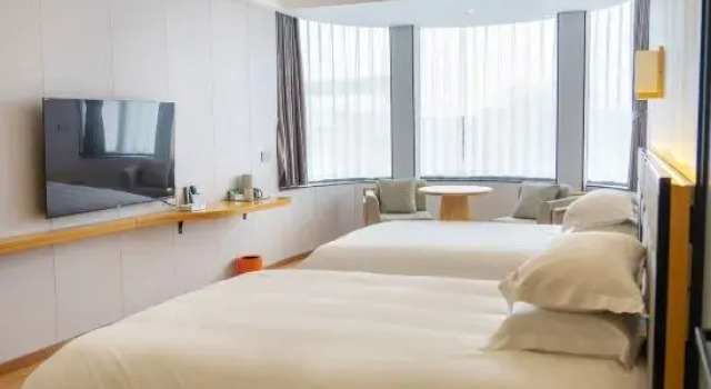 Xiaoduo Hotel (Leshan Wutongqiao Branch), Varaa Hotelli Hotellit Sichuan pysäköinnillä, Pysäköinti