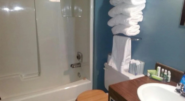 The Walla Walla Inn, Prenota Hotel Baudette Minnesota