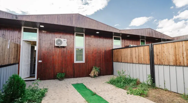 Bungalow Deluxe Bungalow