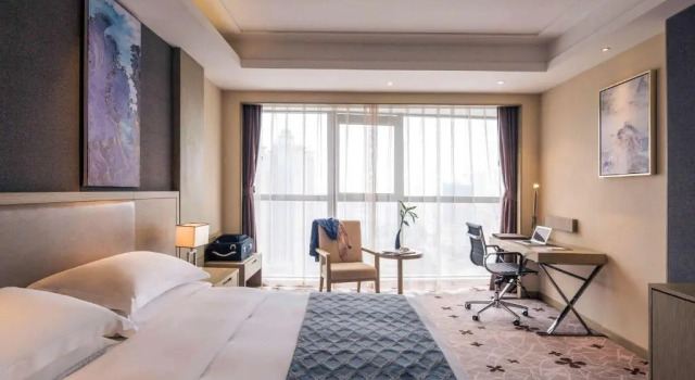 Номер Superior Hilton Garden Inn Wuhan Hankou