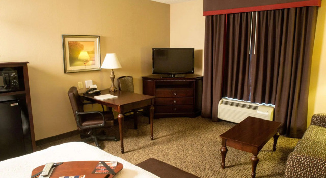 Двухместный номер Deluxe Hampton Inn Spring Lake Fayetteville