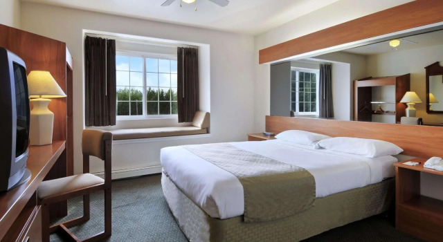 Standard Doppel Zimmer Eagle River Microtel
