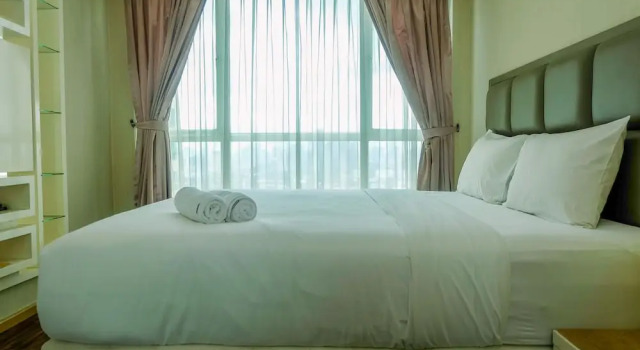 Great Location 1BR Gandaria Heights Apartment