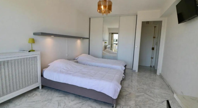 Студия 2 bedroom & studio Palais Royal 2 mins from Croisette and Carlton