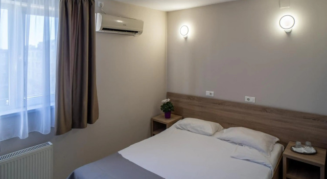 City Hotel, Book Hotel Bucharest Muntenia, near Romancierilor