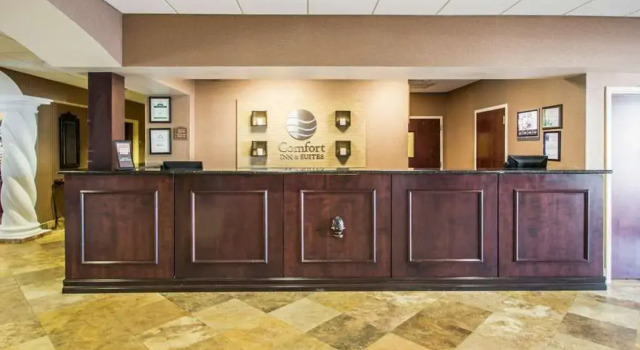 Comfort Inn & Suites, Rezerwuj Hotel Hotele w Palm Beach County z basenem, Basen