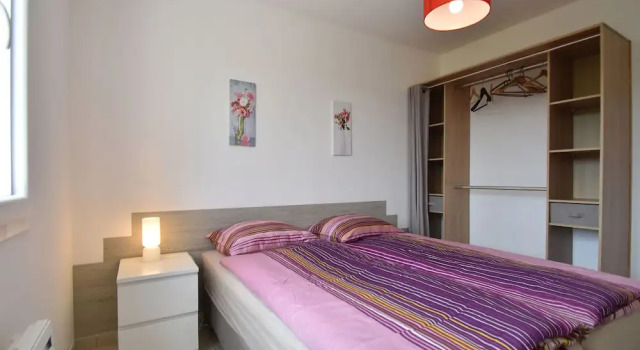 Villa With Guest House, 2 Swimming Pools, and Wide View