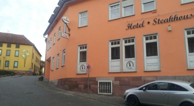 Hotel Steakhouse Am Rathaus, Rezervovat Hotel Tann Rhön