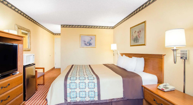 Двухместный номер Standard Days Inn by Wyndham St. George