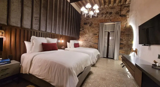 Люкс Grand Milo Collection Hotel