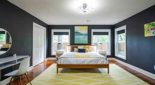 The Mod Poppy Large Home 10 Minutes From it all, Boek Hotel Hotels in Waco met parkeren, Parkeren