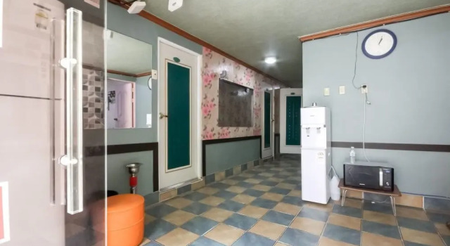Ulleung Donghaejang Motel