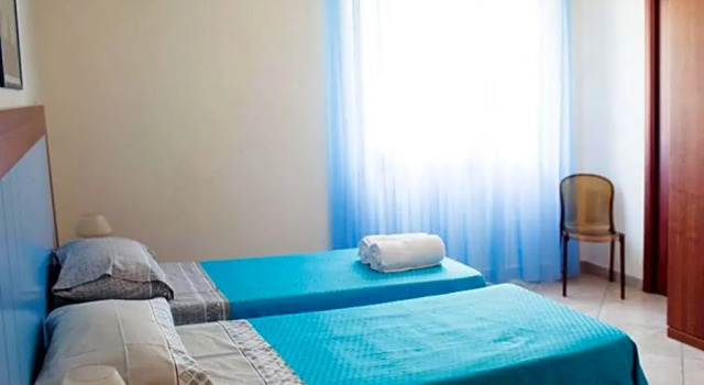 aluara, Varaa Hotelli San Roberto Calabria