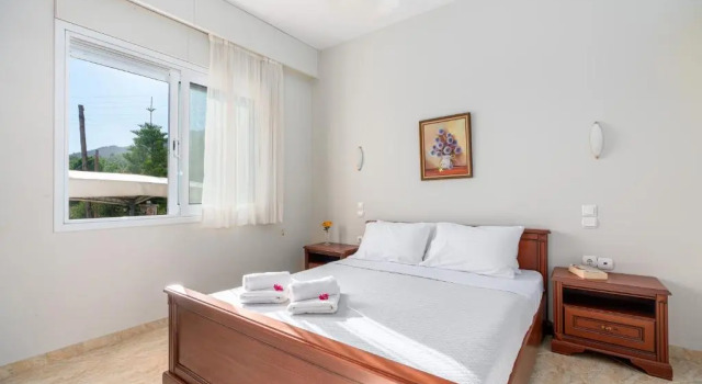 Villa Thea-1 hour and 50 minutes from Athens International Airport, Book Villa Hotels in Central Greece with a Pool, Swimming Pool