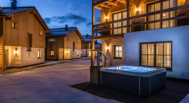 Шале с 4 комнатами Liondes Chalets
