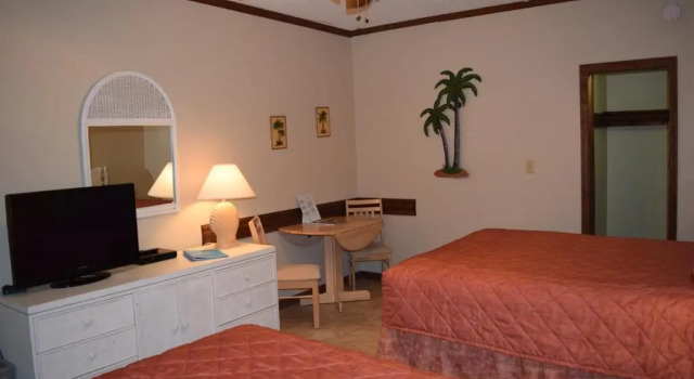 Четырёхместный номер Standard Ocean Landings Resort Cocoa Beach Port Canaveral