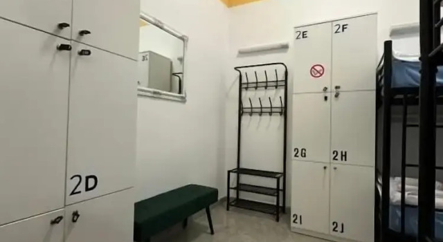 Hostel Opera, Забронировать Хостел Хостелы Любляна, рядом с Железнодорожный вокзал Любляны, Хостел