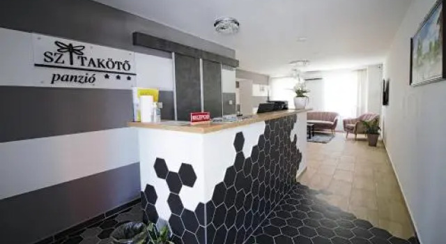 Szitakötő Panzió