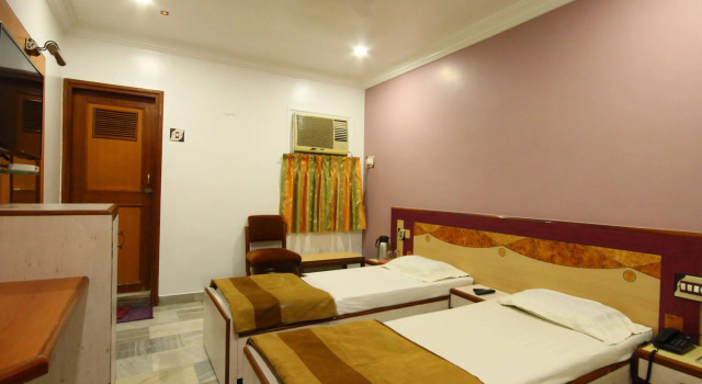 Hotel Good Night, Rezerwuj Hotel Hotele w Gujarat ze śniadaniem, Śniadanie