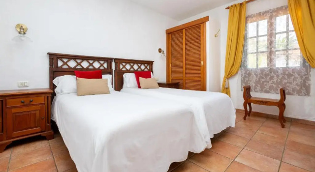 Коттедж Las Casas del Chorro