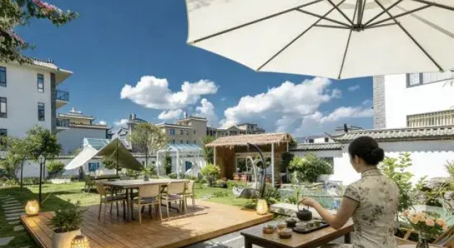 Half Mountain Wild · DESIGNER GARDEN | Designer Getaway (Erhai Ecological Corridor, Dali), Prenota Hotel Hotel a da con parcheggio, Parcheggio