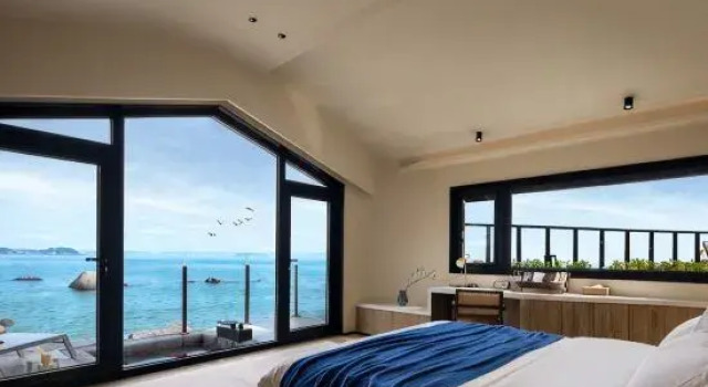 Люкс с красивым видом из окна MOYA boutique seaside hotel (Qingdao Laoshan Scenic Area Yangkou Branch)