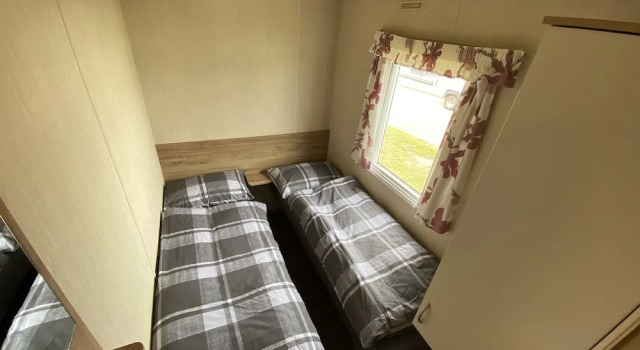 3 Bed 8 Berth Caravan in California Cliffs - D53, Varaa Lomakoti Mökit kohteessa Merseyside, Mökki