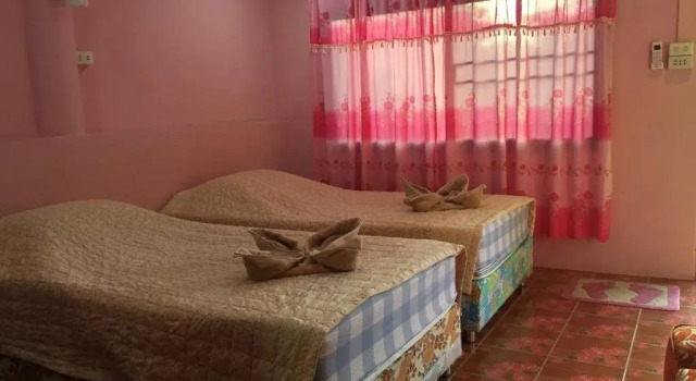 บ้านสวนนิ่มมะโน รีสอร์ทสวนผึ้ง