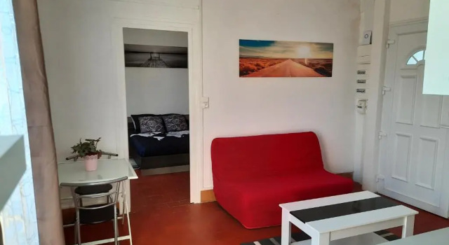 Le studio d Olivia, Book Hotel Hotels in Avallon with Parking, Parking