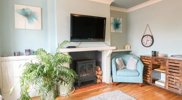 Коттедж Derby Dream House - Cozy Retreat for Your Getaway