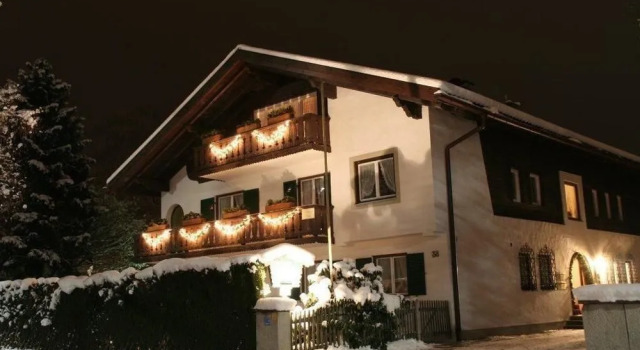 Apartments- und Ferienhaus Anton, Rezervasyon Daire Garmisch-Partenkirchen Bavyera