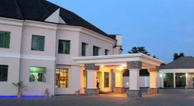 The Gates Enugu-Guest Room, Boek Hotel Enugu Nigeria