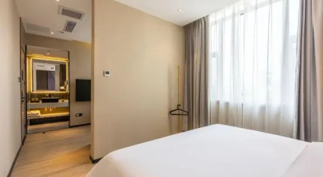 Люкс Business IU Hotel (Lanzhou Olympic Sports Center Wanda Mao Branch)