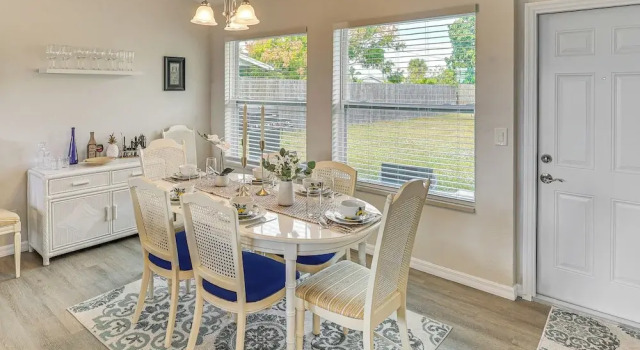 Golf, Boat & Beach-hop: Quiet Port Charlotte Home