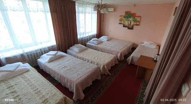 Standard Sechser Zimmer Slavgorod
