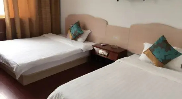 Shengsi Haiwang Mingzhu Homestay, Prenota Hotel Hotel a Zhoushan con parcheggio, Parcheggio