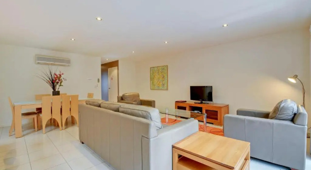 Апартаменты с 3 комнатами Traralgon Serviced Apartments