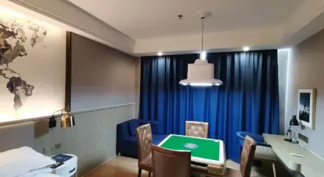 Люкс Standard Kyriad Hotel (Guangzhou North Railway Station Metro Station)