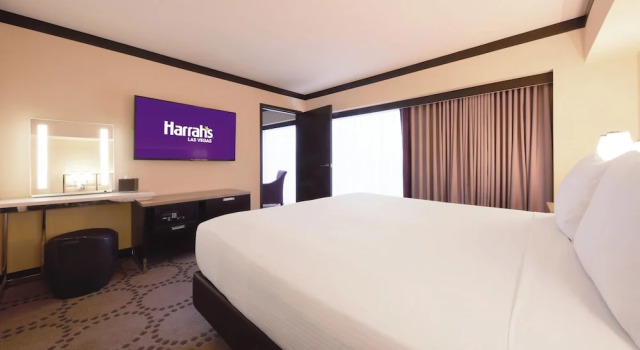 Двухместный полулюкс Mountain Tower Executive Harrah’s Las Vegas – A Caesars Rewards Destination