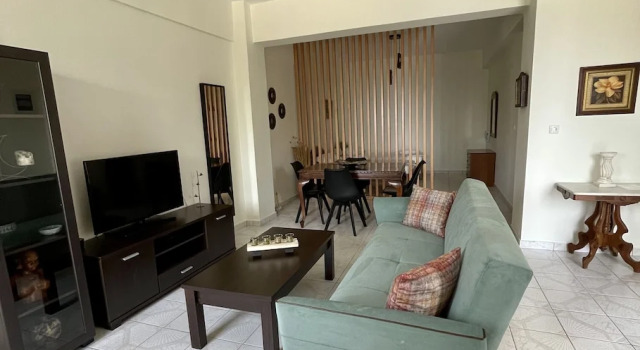 Appartamento familiare seminterrato con balcone Sofia Apartments