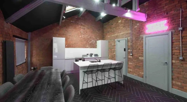 Апартаменты Casa Nomade Penthouse Slps 20 People Mcr Centre