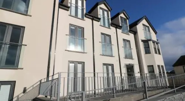Apartment 2 Tyn y Gongl, Book Lejlighed Hoteller i Benllech med parkering, Parkering