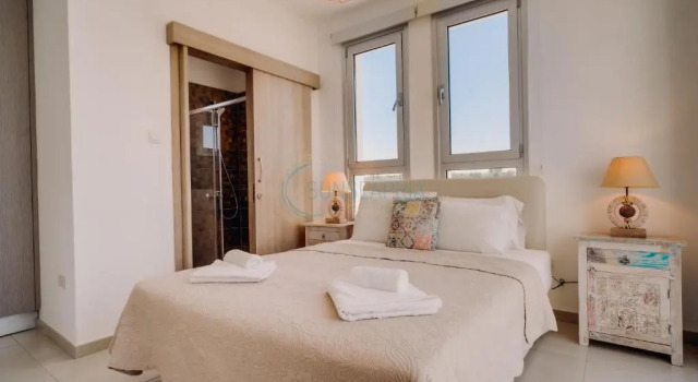 Dream 3bdr villa with private pool near the beach!, Забронировать Вилла Коттеджи Паралимни, Коттедж