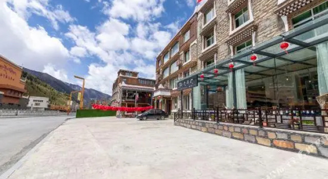 Siguniang Mountain Liulangji Inn, Buchen Sie Hotel Wenchuan Sichuan