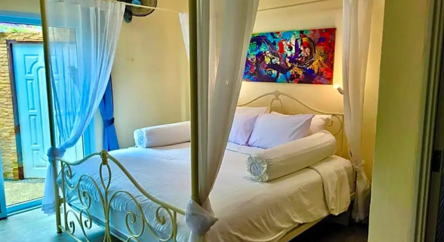 Sunshine Guesthouse and Diving school Room Nr 5, Забронировать Отель Отели Южного Таиланда с парковкой, Парковка