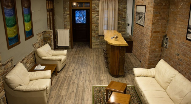 Hotel Defkalion